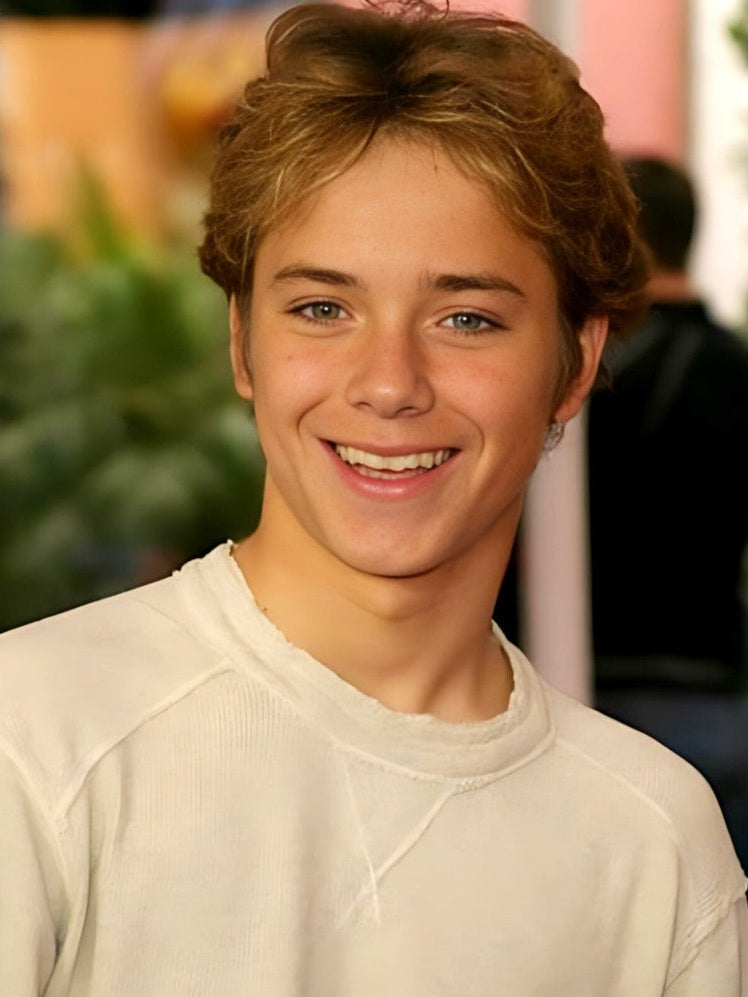 Jeremy Sumpter 8.5 x 11 Candid Color Photograph Art Print Photo Picture Collectibles:Photographic Images:Photographs Style Your Walls